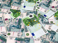 Курс евро превысил 79 рублей после вступления в силу новых санкций США против РФ