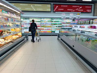 Большинство россиян не беспокоит отсутствие в магазинах импортных продуктов, которые попали под продовольственное эмбарго, введенное Россией четыре года назад. Такой вывод сделали эксперты холдинга "Ромир"