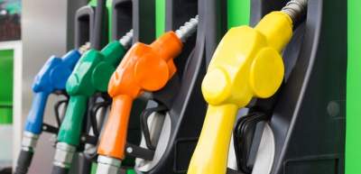 В сетях АЗС продолжают расти цены на бензин
