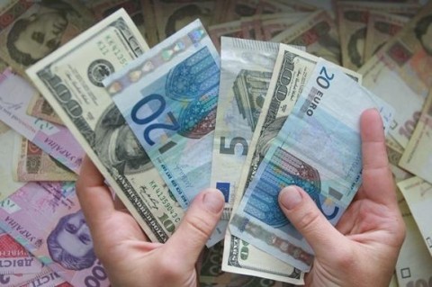 Украина до конца года должна выплатить более $3 млрд внешнего долга