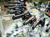 В США на фоне беспорядков и пандемии растут акции производителей оружия