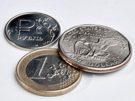 Евро подорожал до 94 рублей впервые за шесть лет, доллар - до 80 рублей